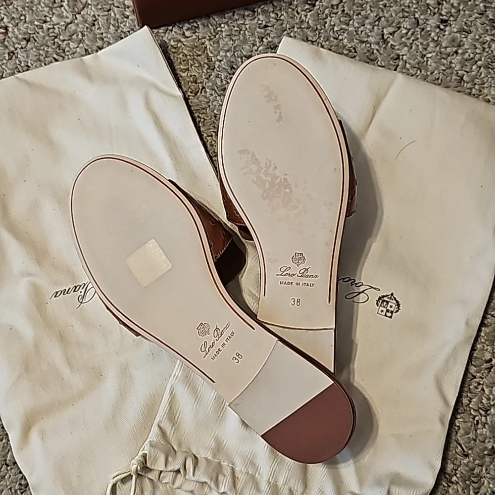 BRAND NEW Loro Piana summer charms sandals - Picture 3 of 9